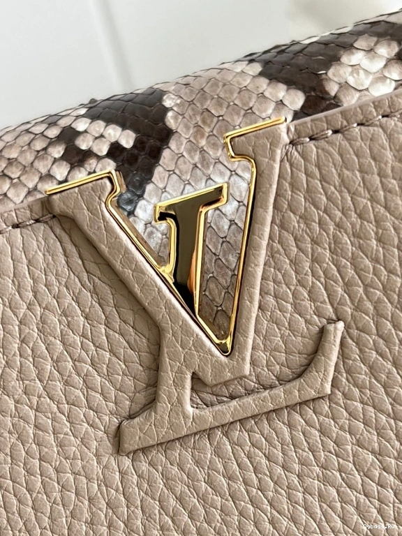 VUITTON BB CAPUCINES LOUIS 0517